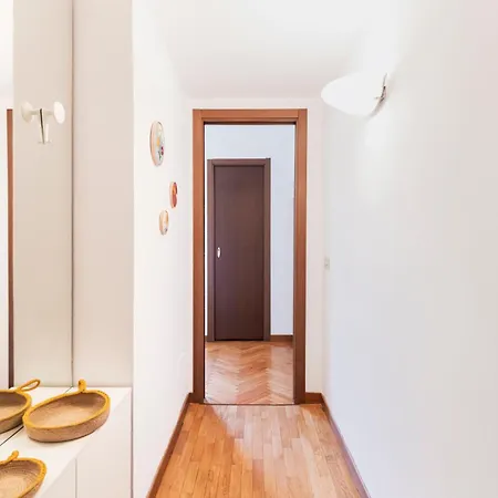 Apartment Easylife - Comfortable In Sant'ambrogio Milan