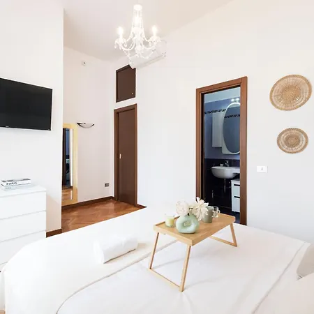 Easylife - Comfortable In Sant'ambrogio Apartment